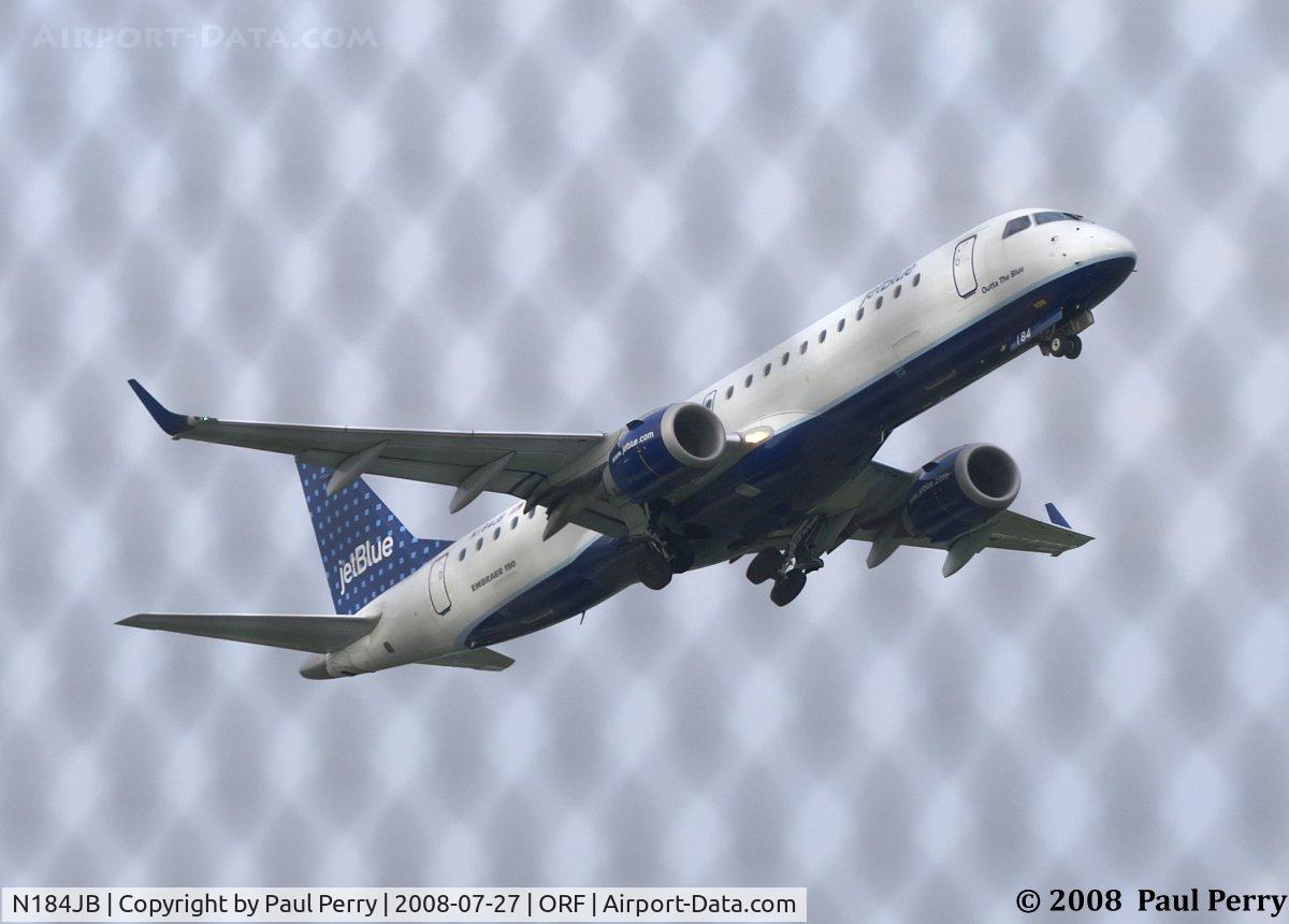 N184JB, 2005 Embraer 190AR (ERJ-190-100IGW) C/N 19000008, Getting airborne while the getting was good