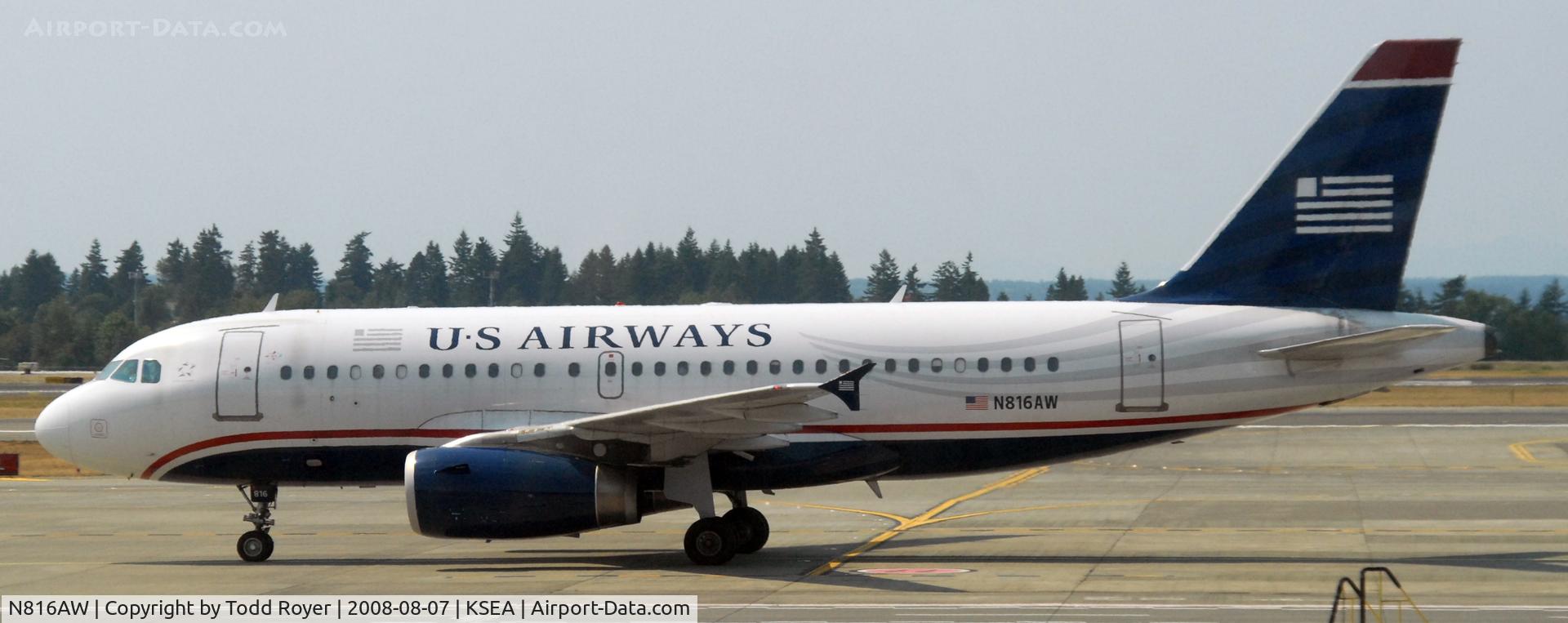N816AW, 2000 Airbus A319-132 C/N 1350, Taxi to gate