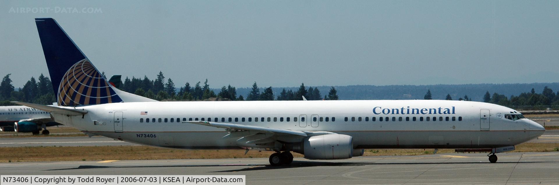N73406, 2001 Boeing 737-924 C/N 30123, Taxi for departure