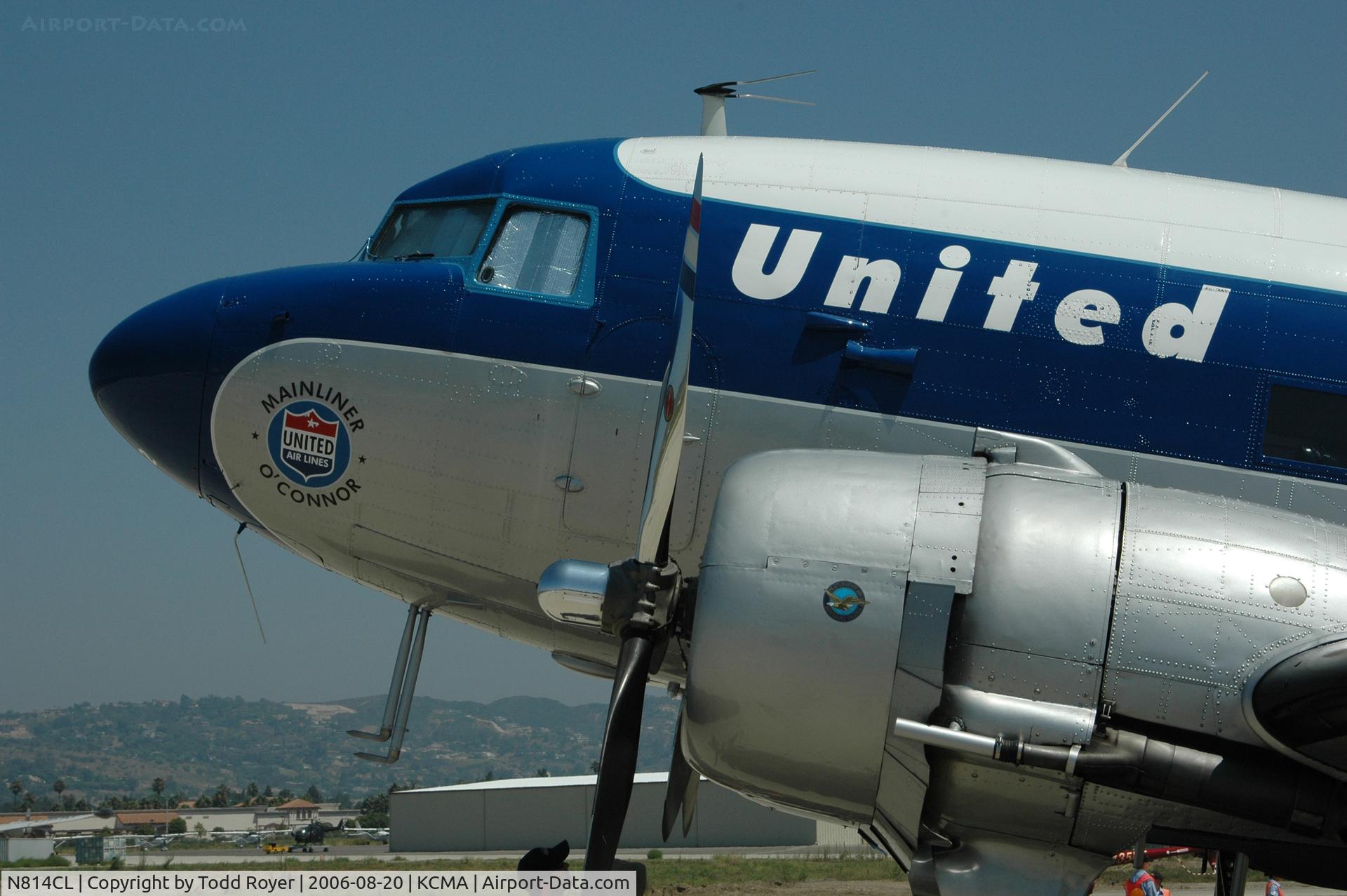 N814CL, 1945 Douglas DC-3C (C-47B-50-DK) C/N 34370, Camarillo Airshow 2006