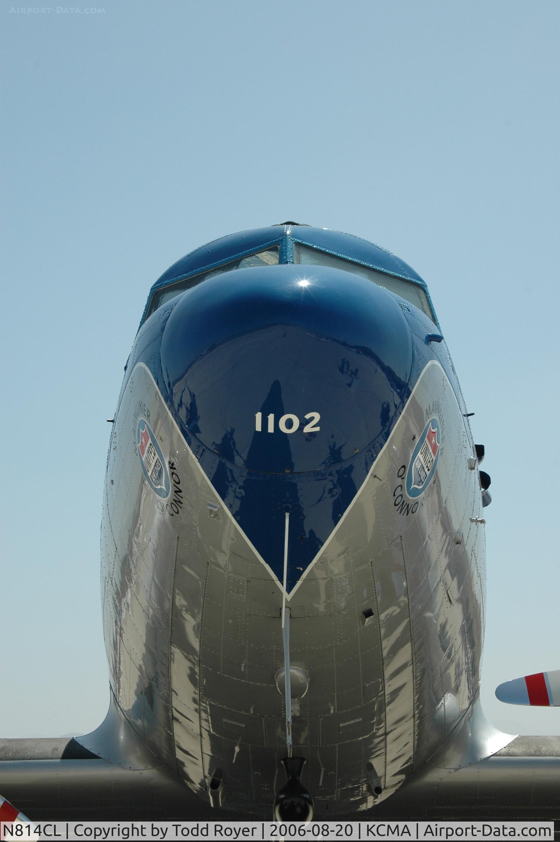 N814CL, 1945 Douglas DC-3C (C-47B-50-DK) C/N 34370, Camarillo Airshow 2006