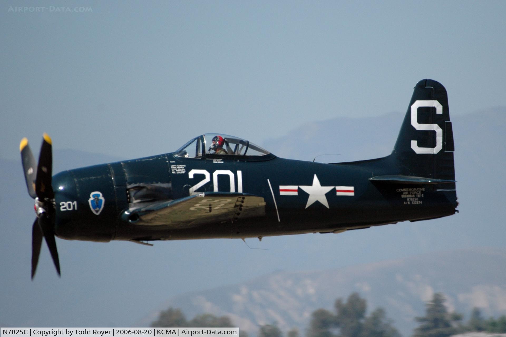 N7825C, 1948 Grumman F8F-2 (G58) Bearcat C/N D.1227, Camarillo Airshow 2006