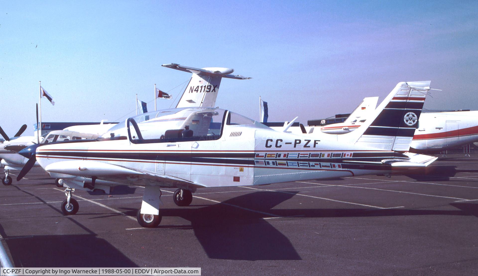 CC-PZF, Enaer T-35 Pillán C/N 166, ENAER T-35 Pillan at the ILA 1988, Hannover