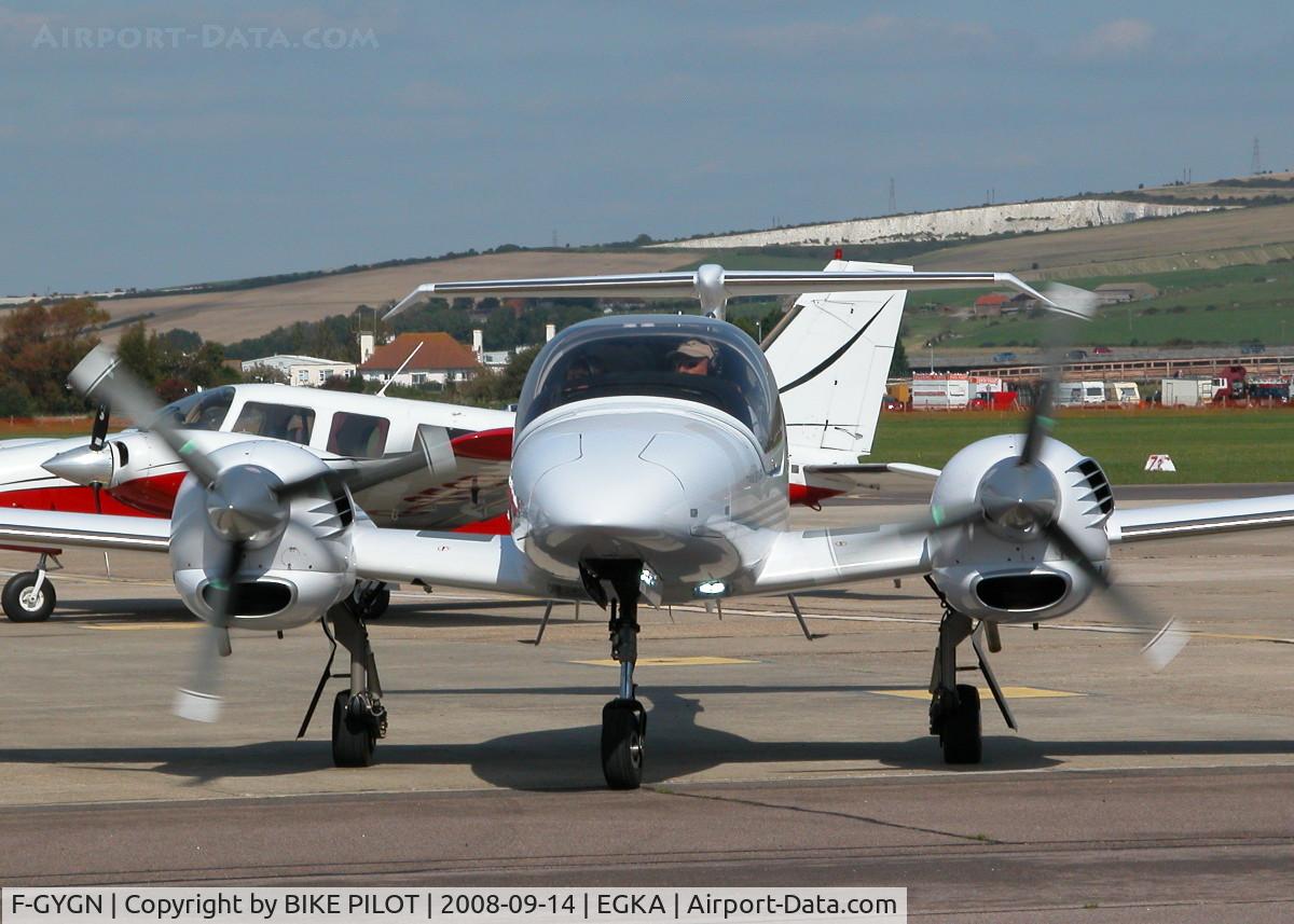 F-GYGN, Diamond DA-42 Twin Star C/N 42.153, FRENCH TWIN STAR TAXING OUT FOR DEPARTURE