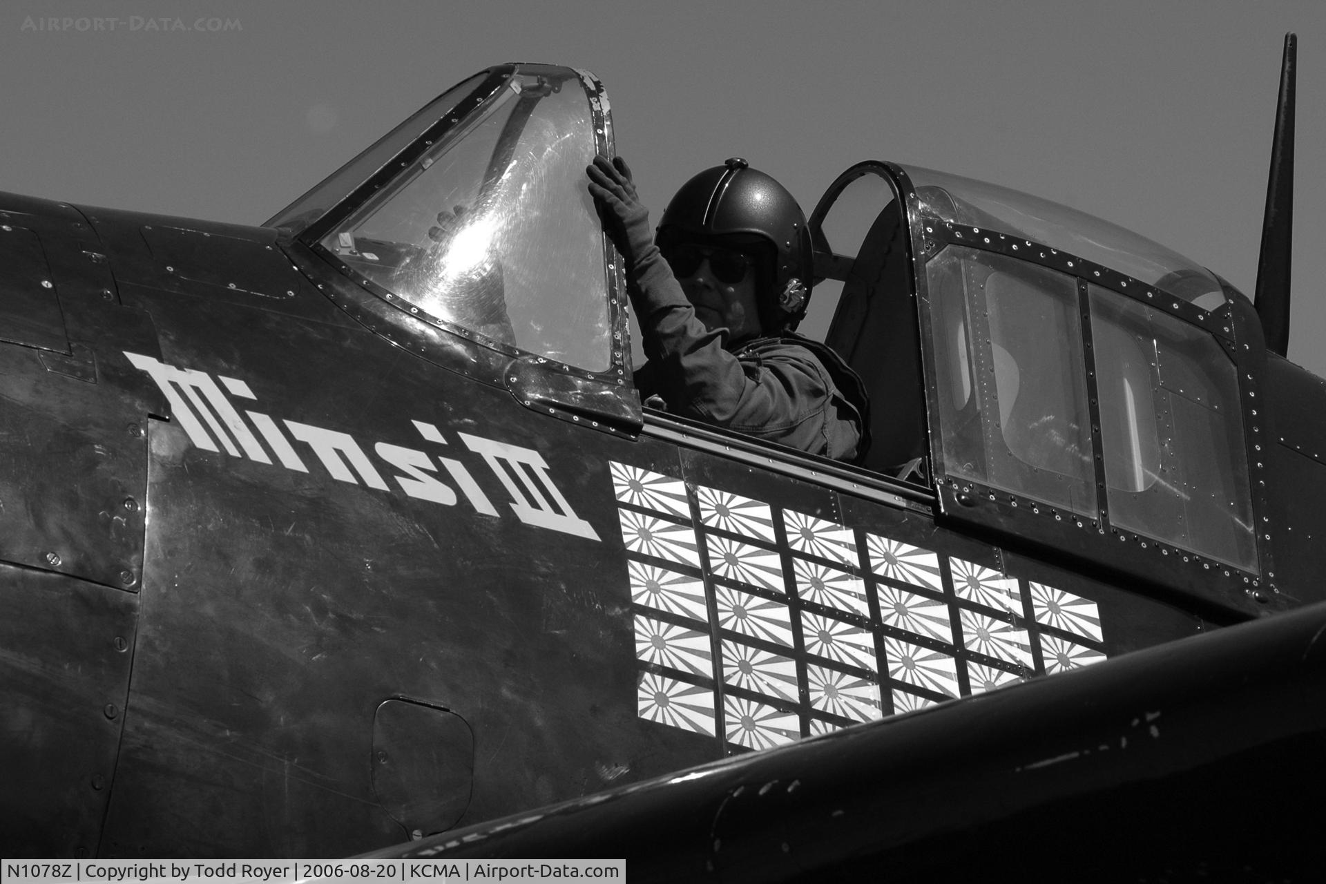 N1078Z, 1963 Grumman F6F-5 Hellcat C/N 27354801-66, Camarillo Airshow 2006
