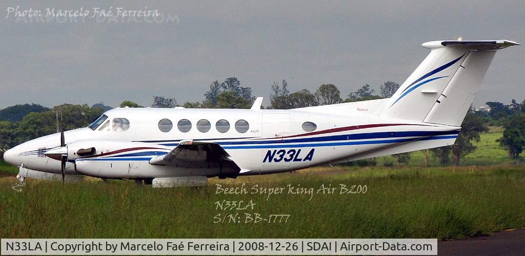 N33LA, 2001 Raytheon B200 King Air C/N BB-1777, Before take-off in Americana-SP