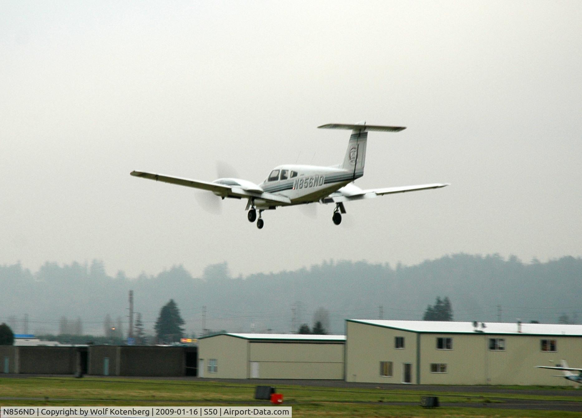N856ND, 1989 Piper PA-44-180 Seminole C/N 4495001, Navigation equipment test complete, we found the airport