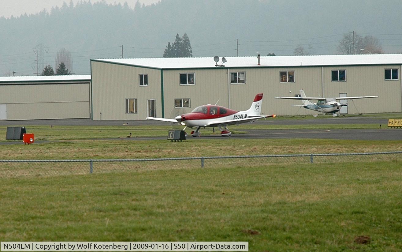 N504LM, 2008 Cirrus SR22 C/N 2912, Approaching the active, runway 34