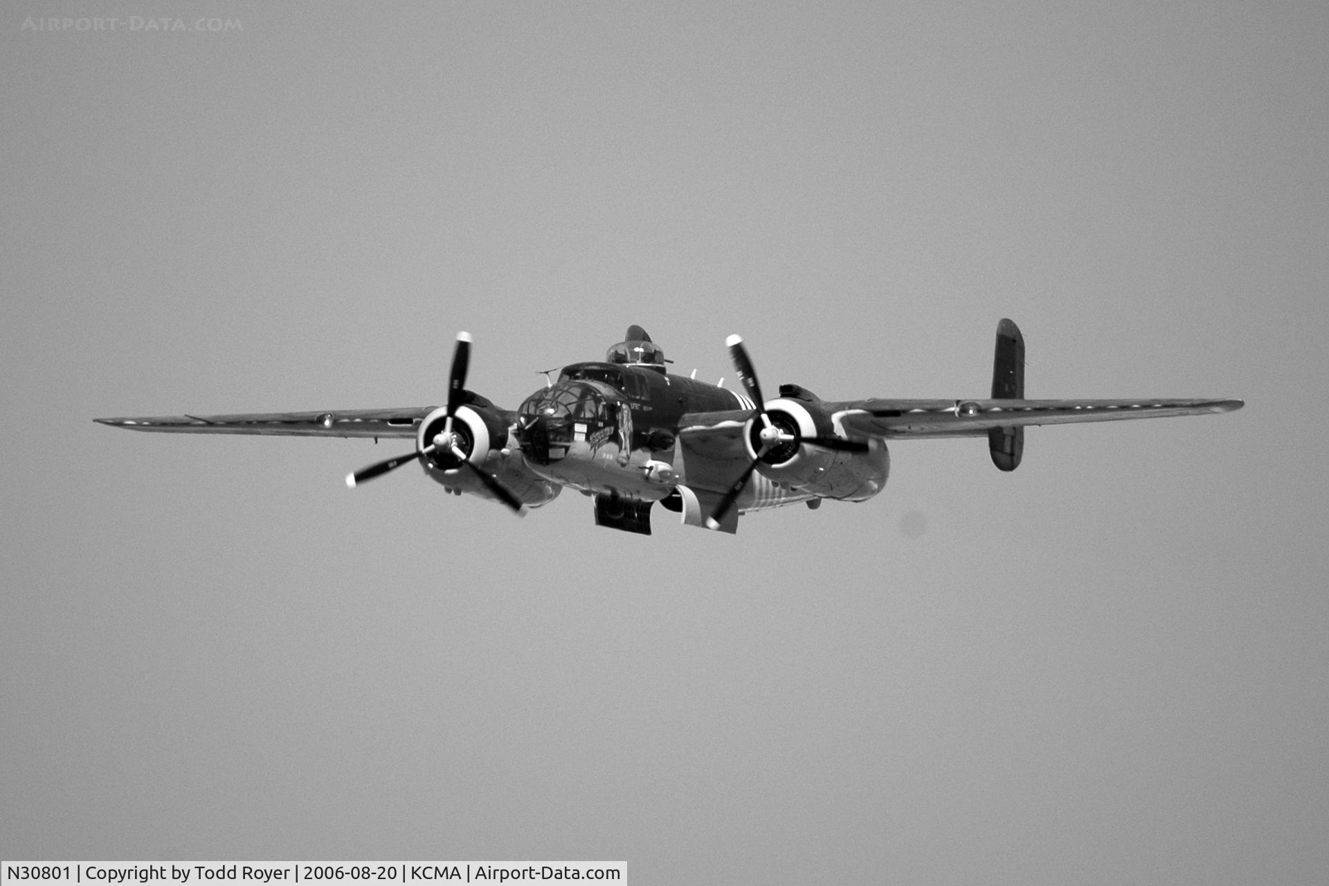 N30801, 1944 North American TB-25N Mitchell C/N 108-34076, Camarillo Airshow 2006
