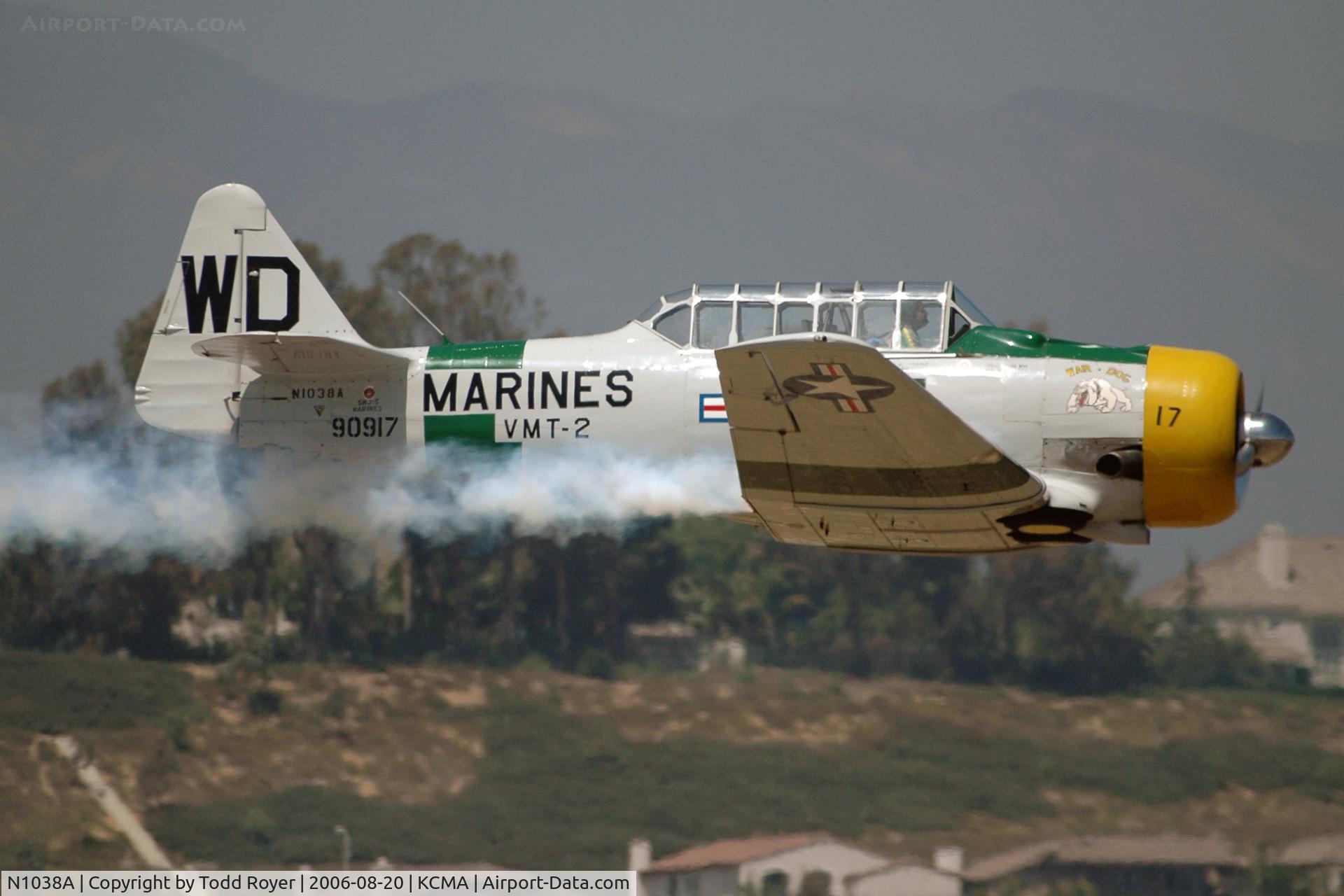 N1038A, 1944 North American SNJ-5 Texan C/N 90917 (121-41633), Camarillo Airshow 2006