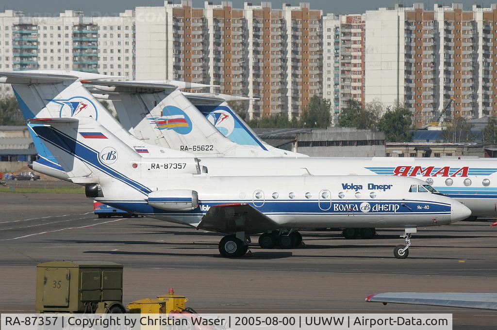 RA-87357, Yakovlev Yak-40 C/N 9340631, Volga Dnepr