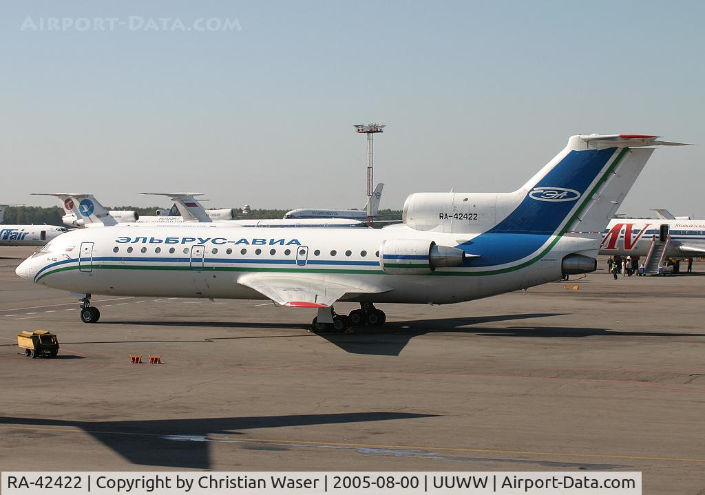 RA-42422, 1993 Yakovlev Yak-42D C/N 4520424304017, Elbrus-Avia