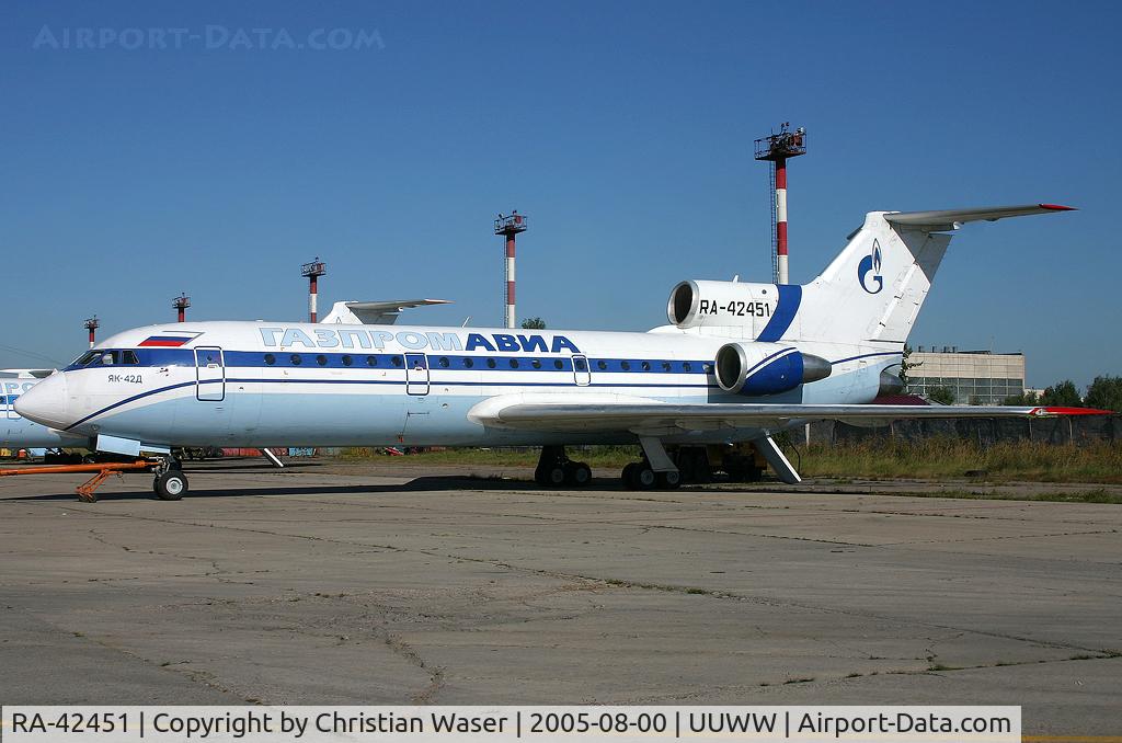 RA-42451, 1997 Yakovlev Yak-42D C/N 4520422708018, Gazpromavia
