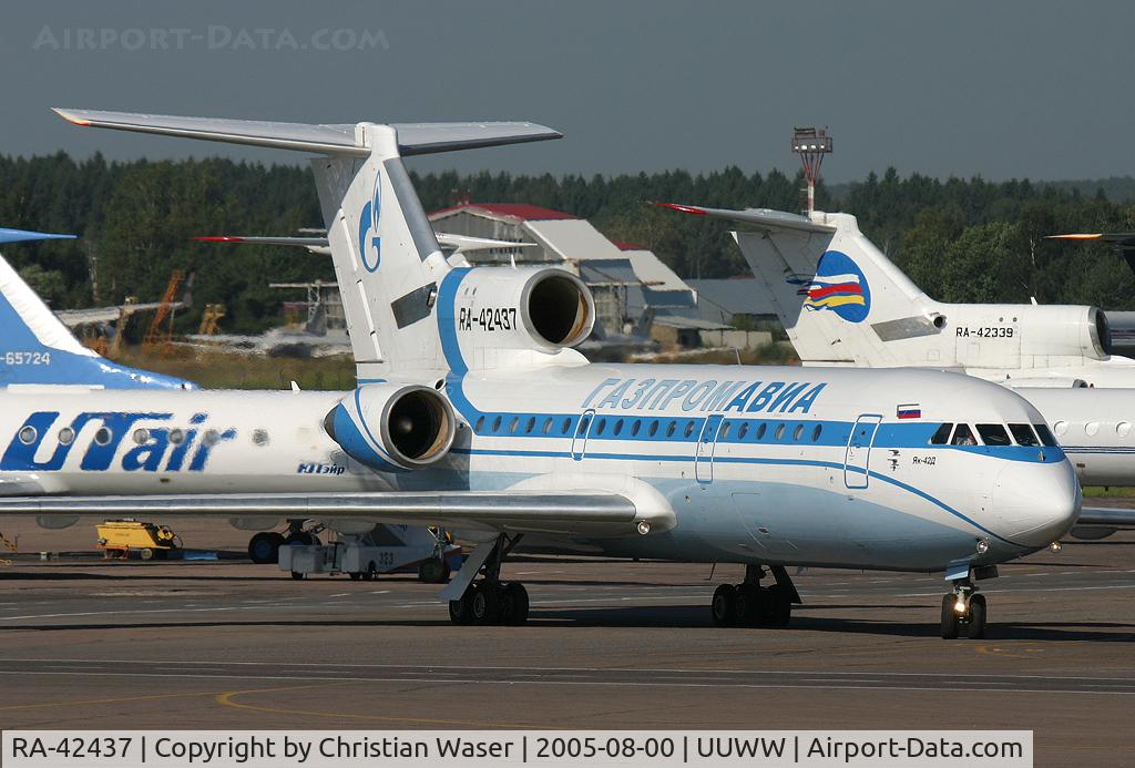 RA-42437, 1996 Yakovlev Yak-42D C/N 4520423606018, Gazpromavia
