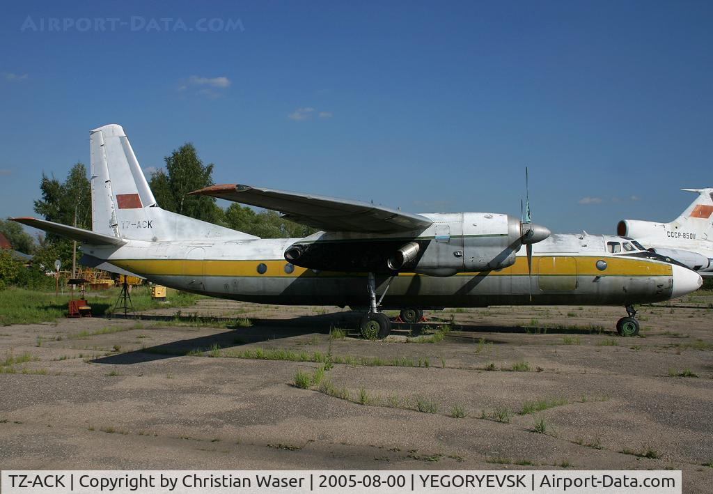 TZ-ACK, 1968 Antonov An-24B C/N 87304202, Air Mali