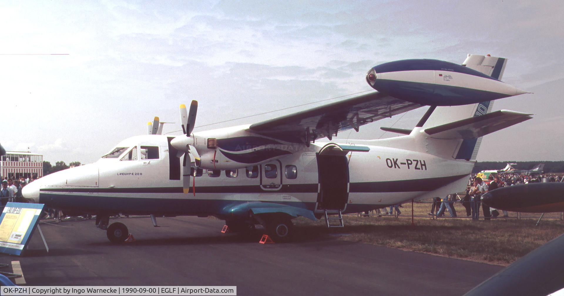OK-PZH, Let L410 C/N 1334, Let L-410 UVP-E 20B  at Farnborough International 1990