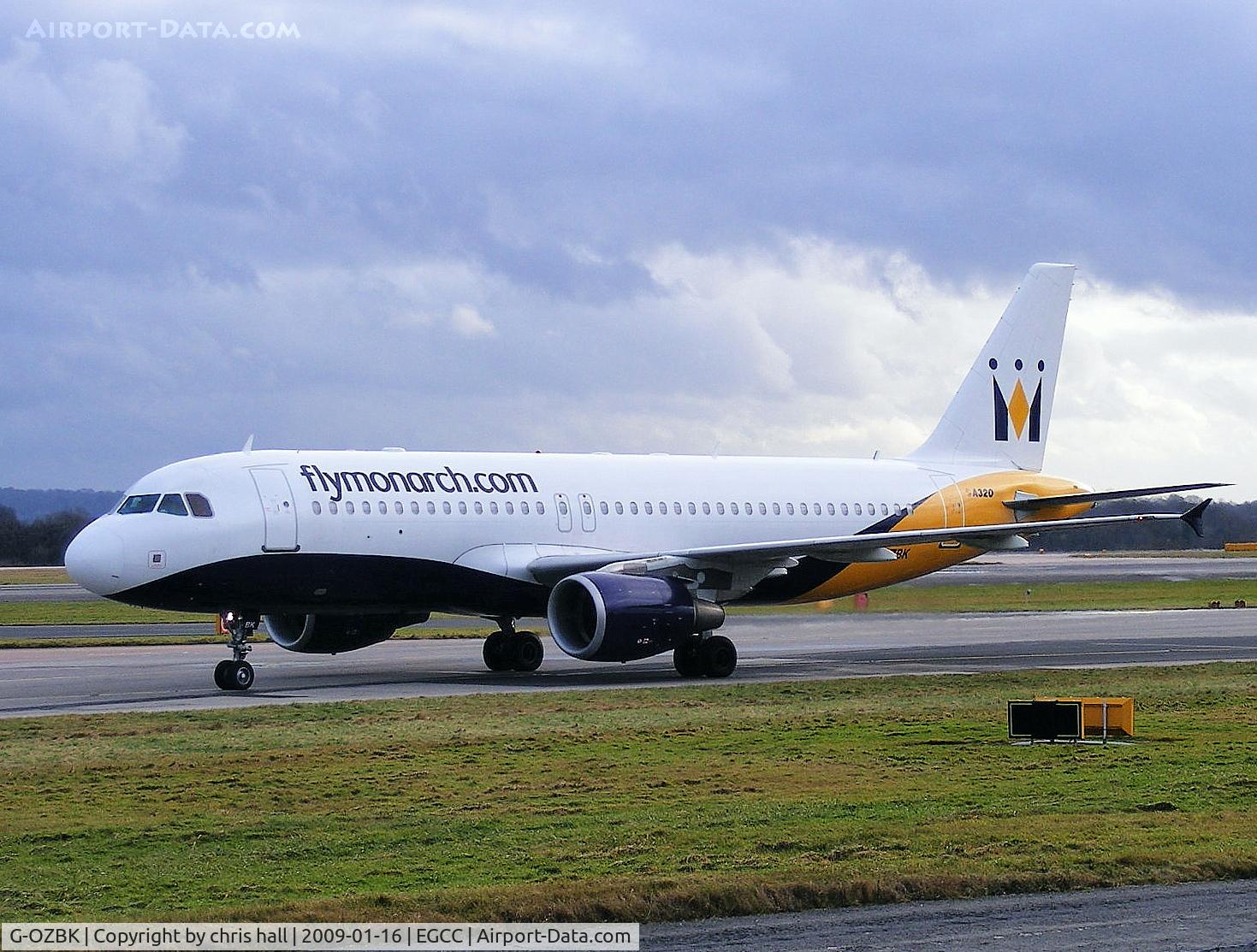 G-OZBK, 2000 Airbus A320-214 C/N 1370, Monarch