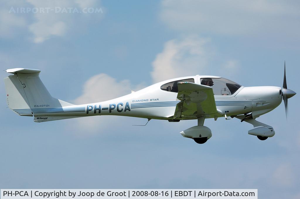 PH-PCA, 2007 Diamond DA-40TDI Diamond Star C/N D4.275, landing at the old timer fly in