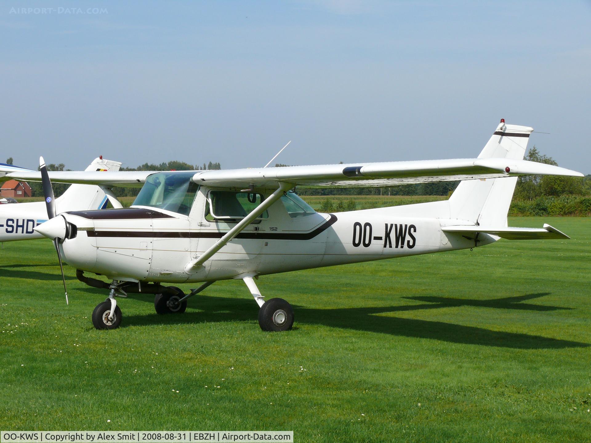 OO-KWS, Cessna 152 C/N 152-85985, Cessna C152-II OO-KWS Aero Kiewit