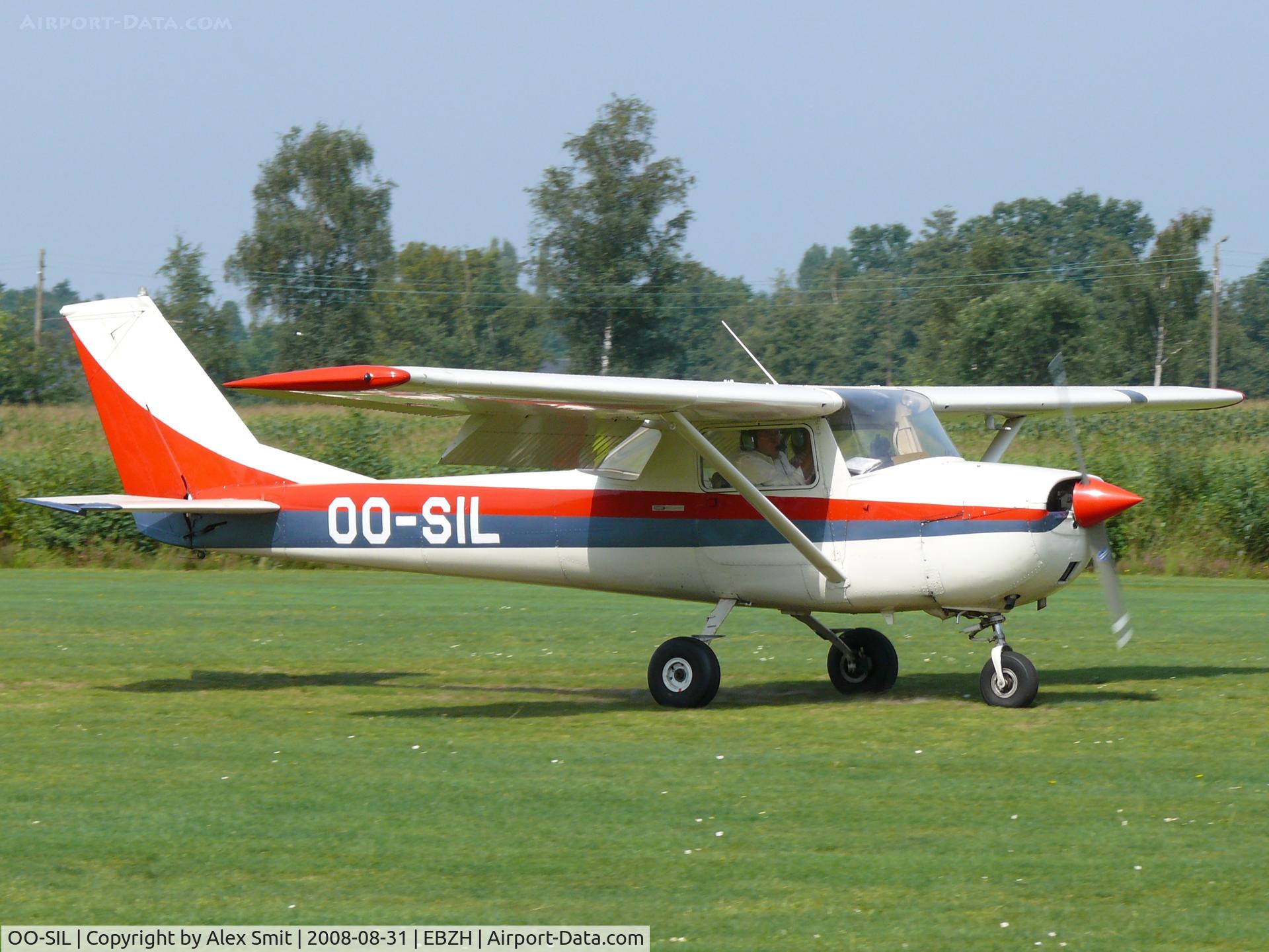 OO-SIL, Cessna F150F C/N 15062890/F15000022, Cessna CF150F OO-SIL