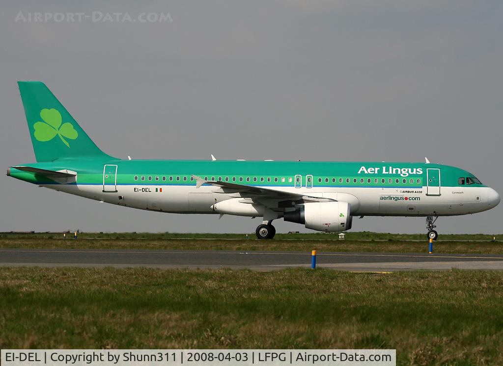 EI-DEL, 2005 Airbus A320-214 C/N 2409, Rolling to his gate...