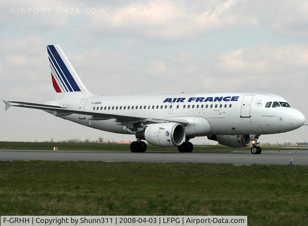 F-GRHH, 1999 Airbus A319-111 C/N 1151, Taxiing to the South...