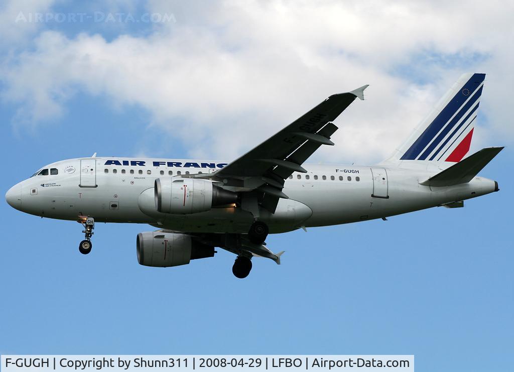 F-GUGH, 2004 Airbus A318-111 C/N 2344, Landing rwy 32R