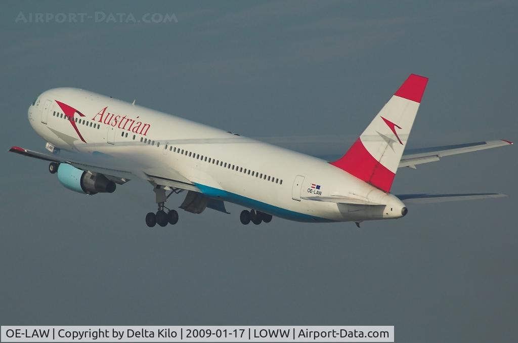 OE-LAW, 1992 Boeing 767-3Z9/ER C/N 26417, AUSTRIAN AIRLINES