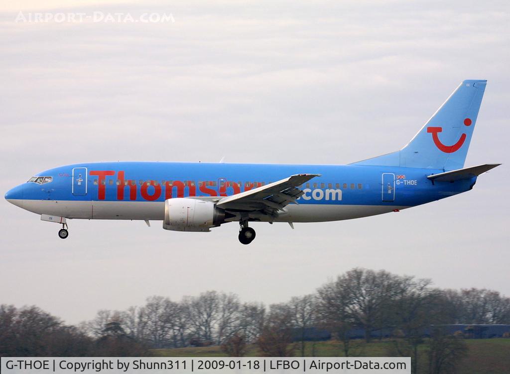 G-THOE, 1995 Boeing 737-3Q8 C/N 26313, Landing rwy 14R