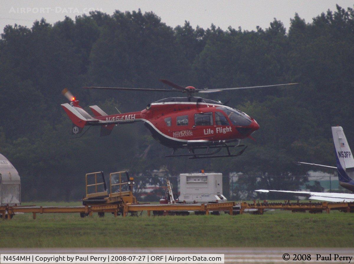 N454MH, 2007 Eurocopter-Kawasaki EC-145 (BK-117C-2) C/N 9151, Landing on the GA side of Norfolk Int'l