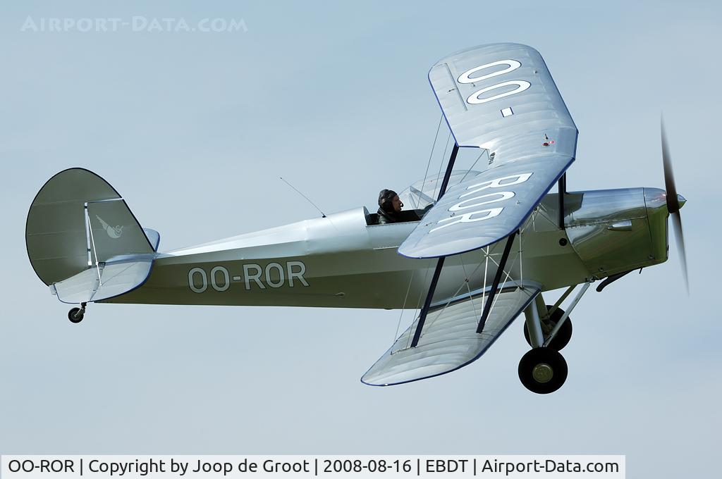 OO-ROR, 1949 Stampe-Vertongen SV-4B C/N 1161, take off from Schaffen