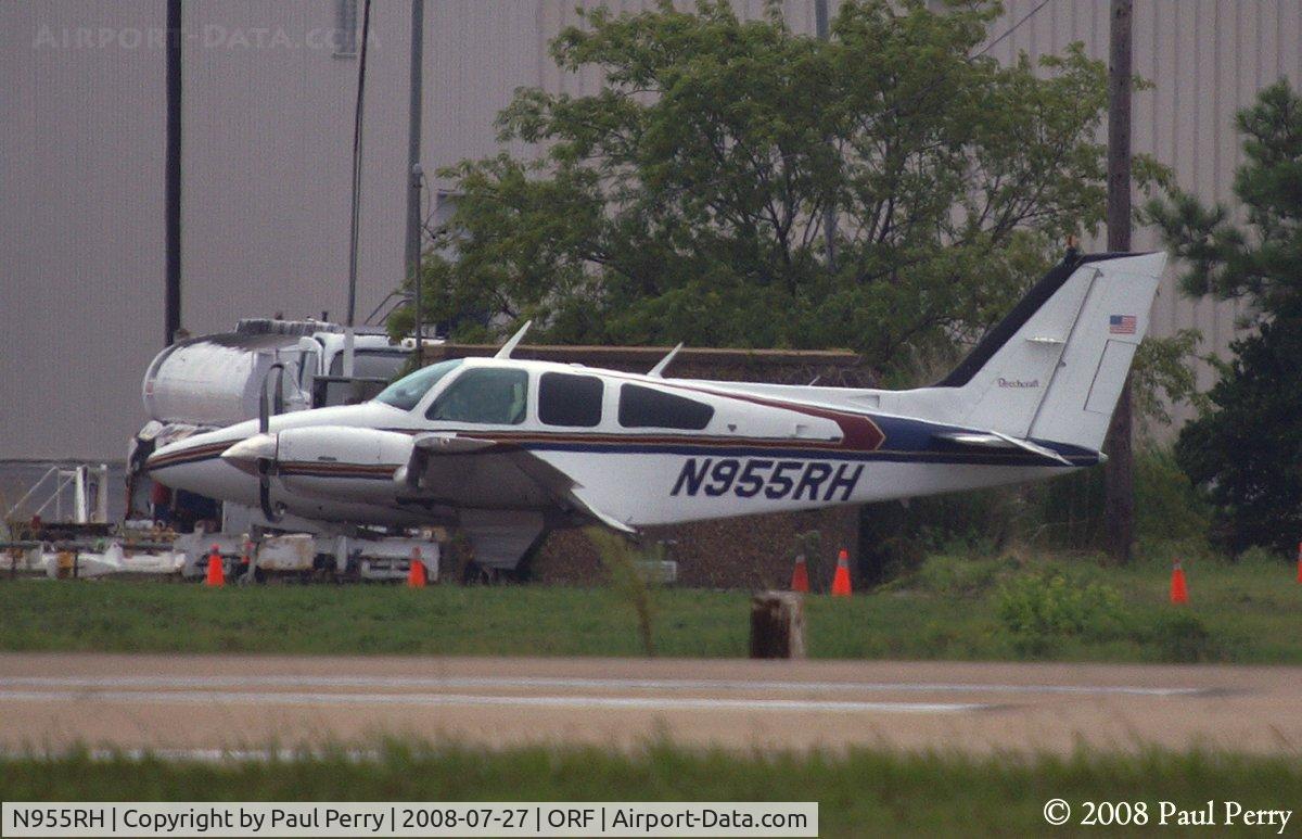 N955RH, 1977 Beech 95-B55 (T42A) Baron C/N TC-2095, This time she's at Norfolk