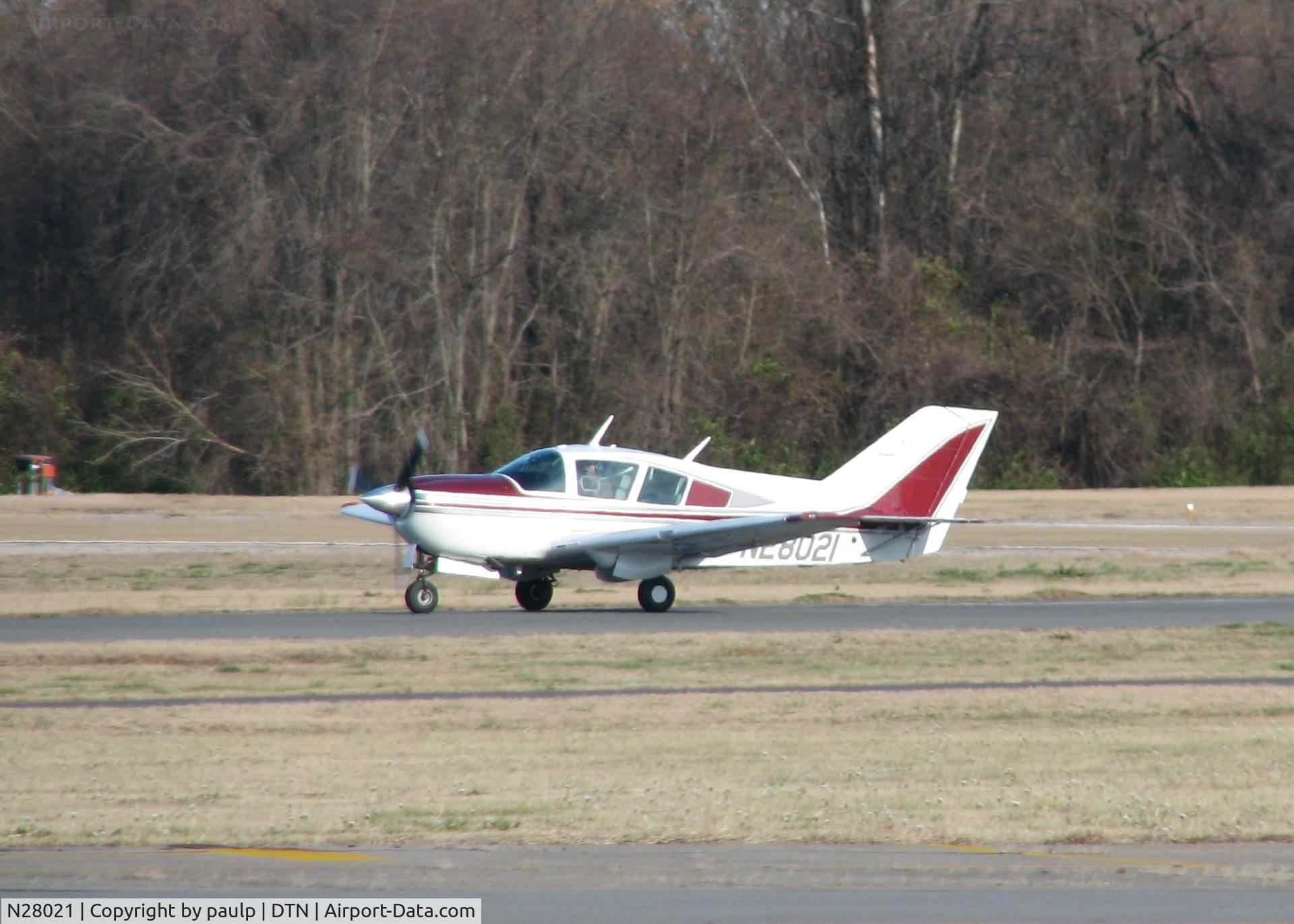 N28021, 1979 Bellanca 17-30A Viking C/N 79-30958, Just landed at the Downtown Shreveport airport.