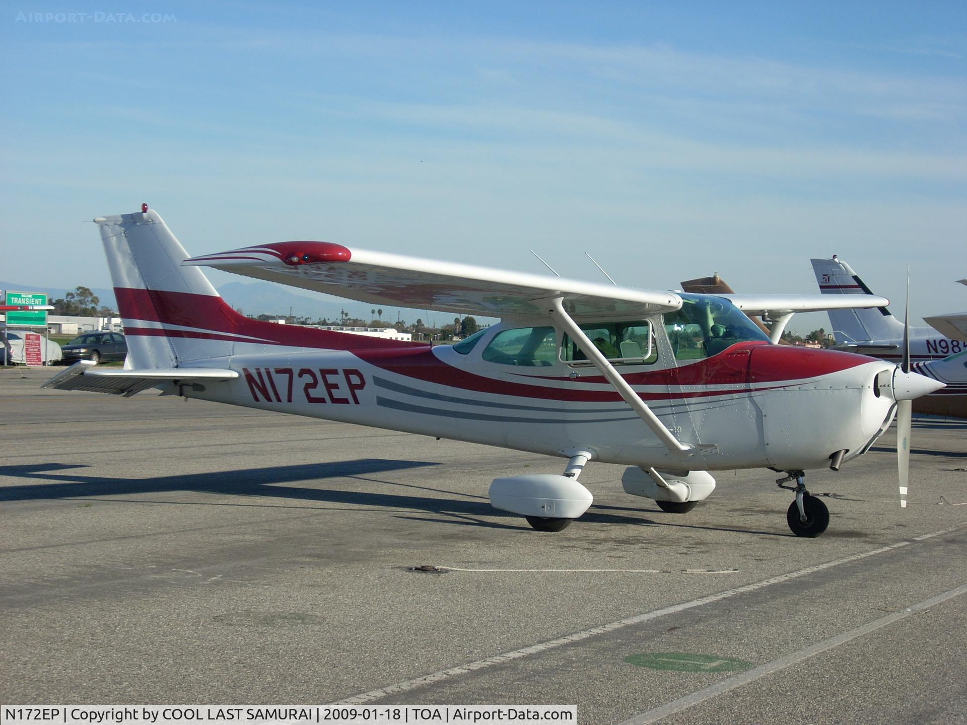 N172EP, 1976 Cessna 172N C/N 17267932, Torrance airport transient parking right in front of GA center