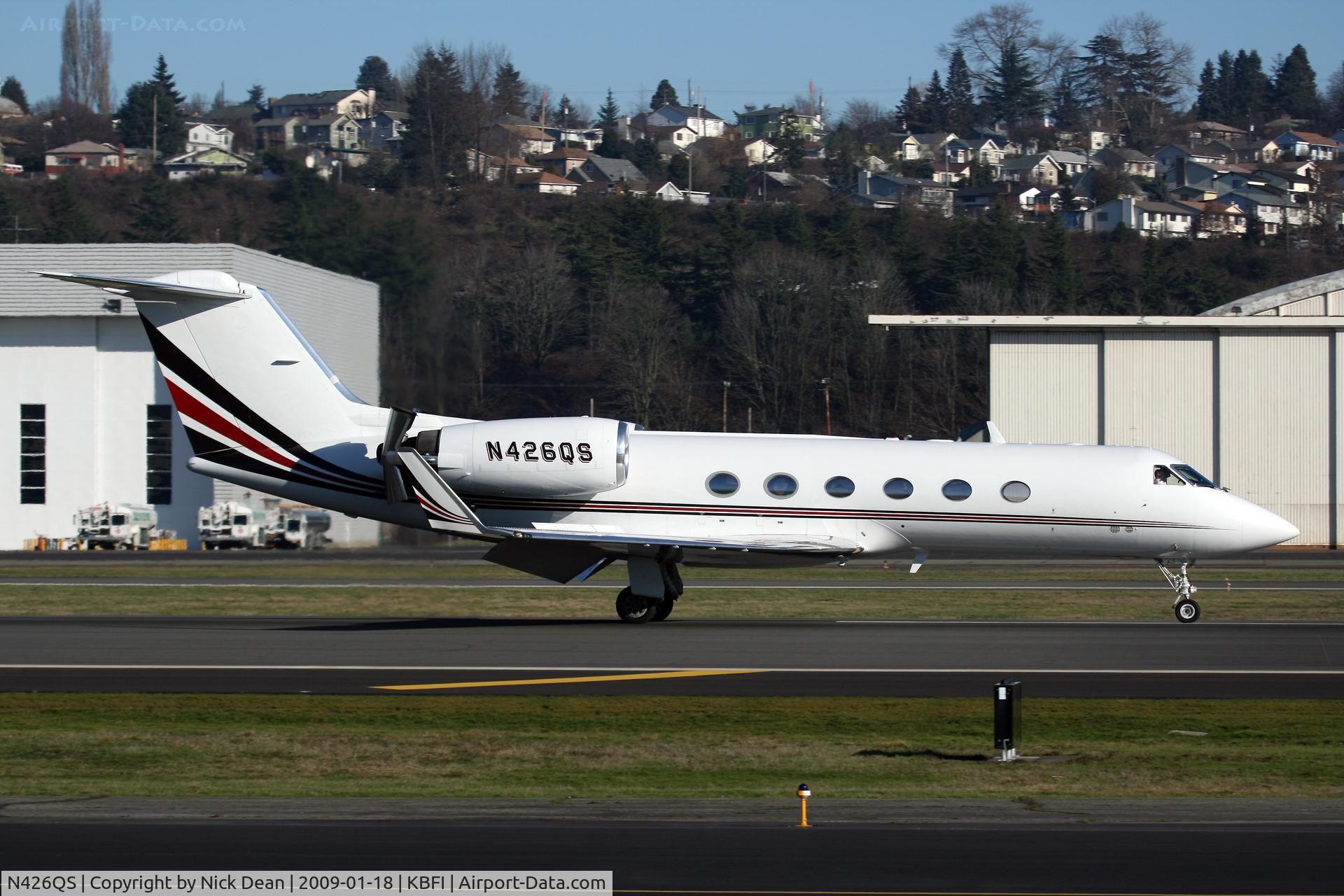 N426QS, 2000 Gulfstream Aerospace G-IV C/N 1426, KBFI