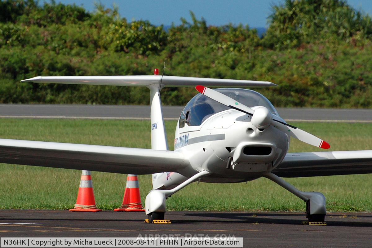 N36HK, Hoffmann H-36 Dimona C/N 36371, At Hana/Maui