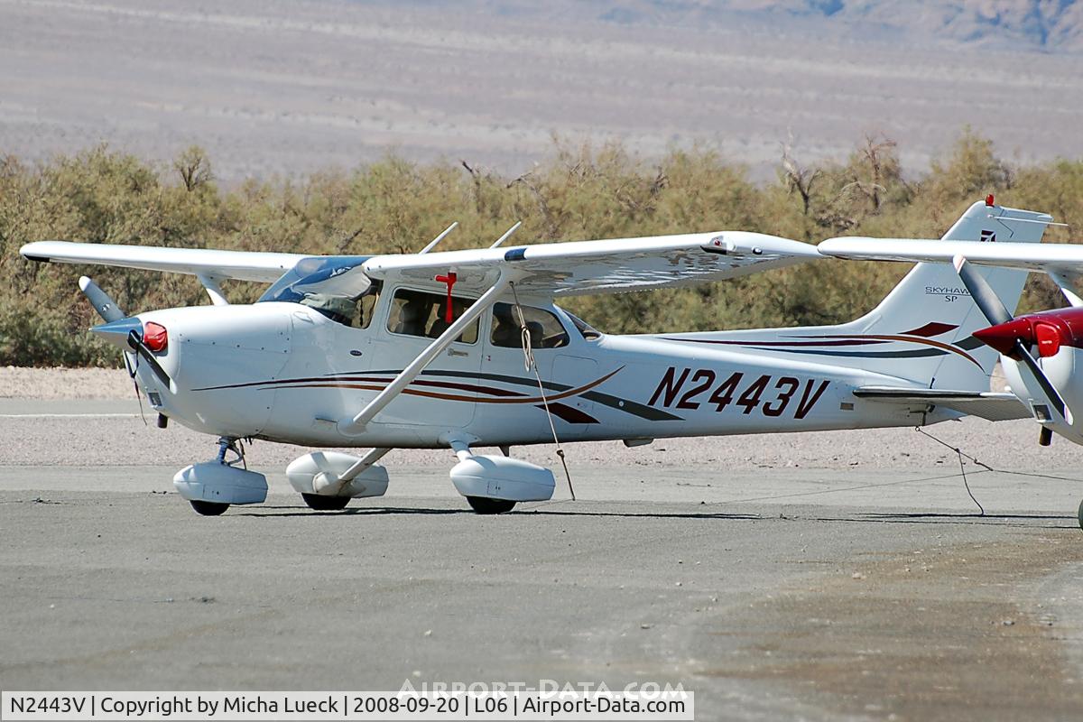 N2443V, 2006 Cessna 172S C/N 172S10155, At Death Valley