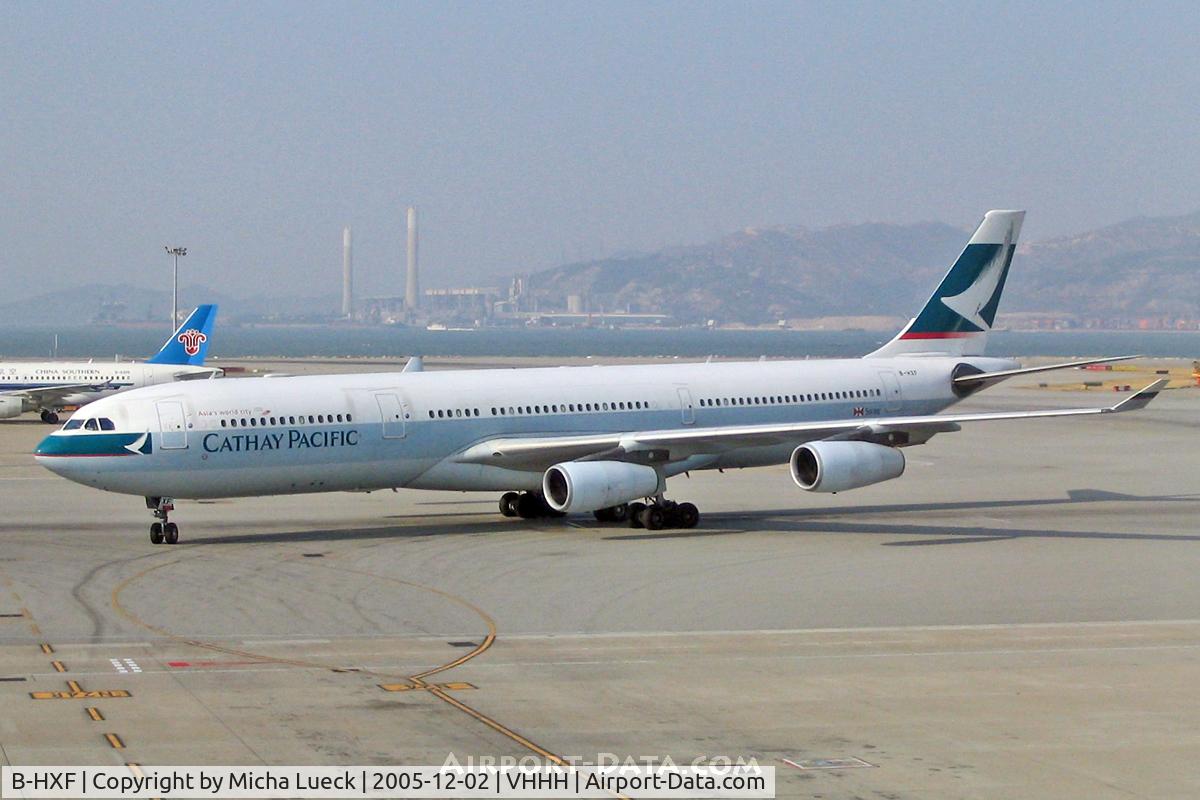 B-HXF, Airbus A340-313 C/N 160, At Hong Kong