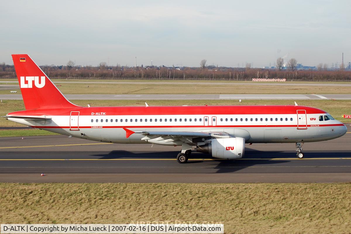 D-ALTK, 2003 Airbus A320-214 C/N 1931, At Duesseldorf