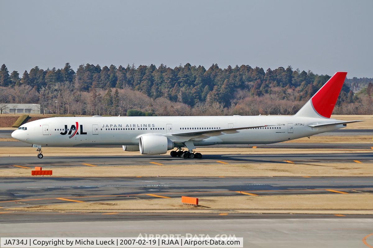 JA734J, 2005 Boeing 777-346/ER C/N 32433, At Narita
