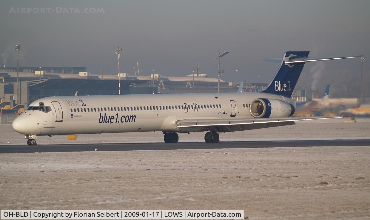OH-BLD, 1997 McDonnell Douglas MD-90-30 C/N 53544, Just landed from Finland