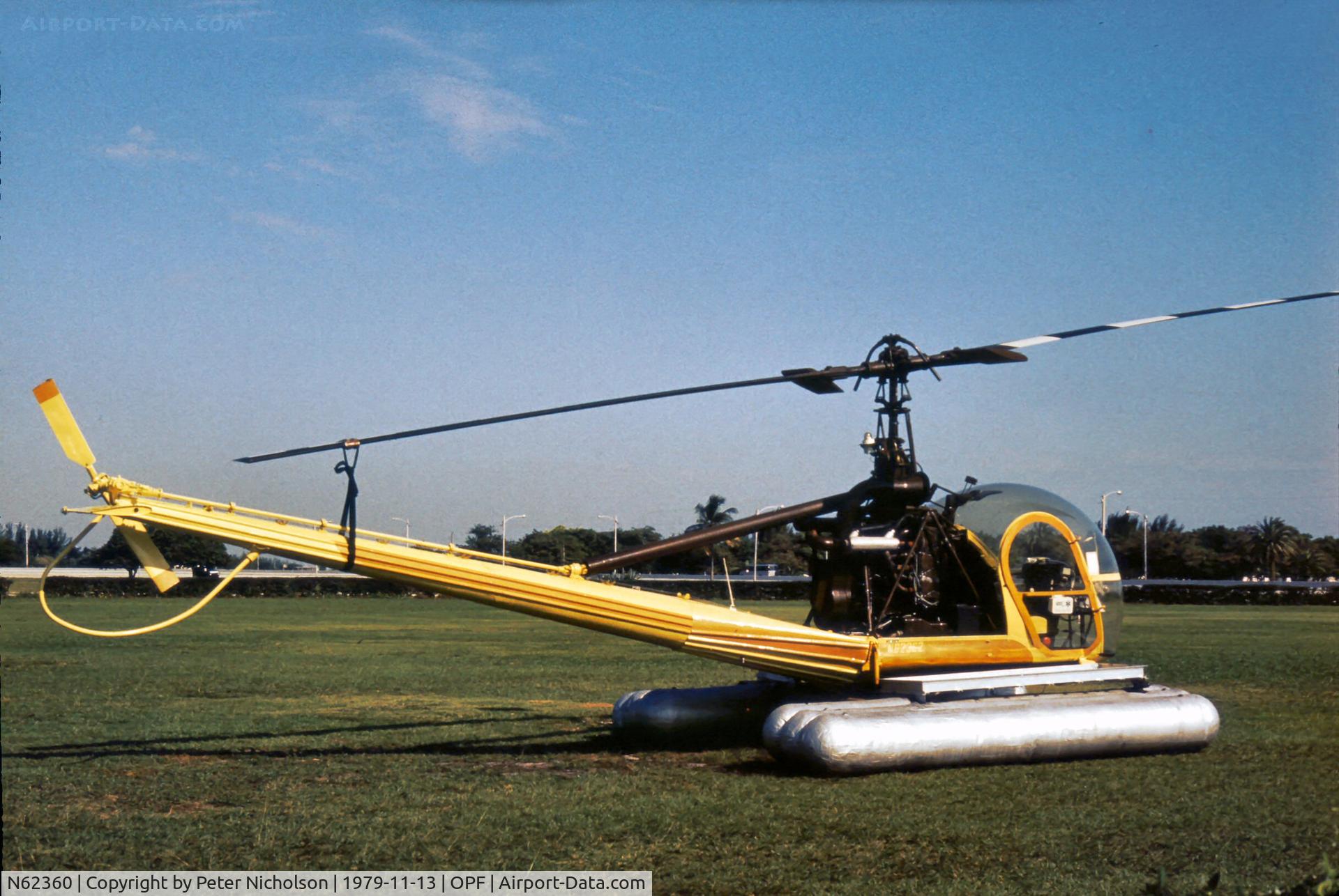 N62360, Hiller UH-12E C/N 1146, Ex OH-23D Raven 58-5497 was with Tropical Helicopters at Opa-Locka in 1979.