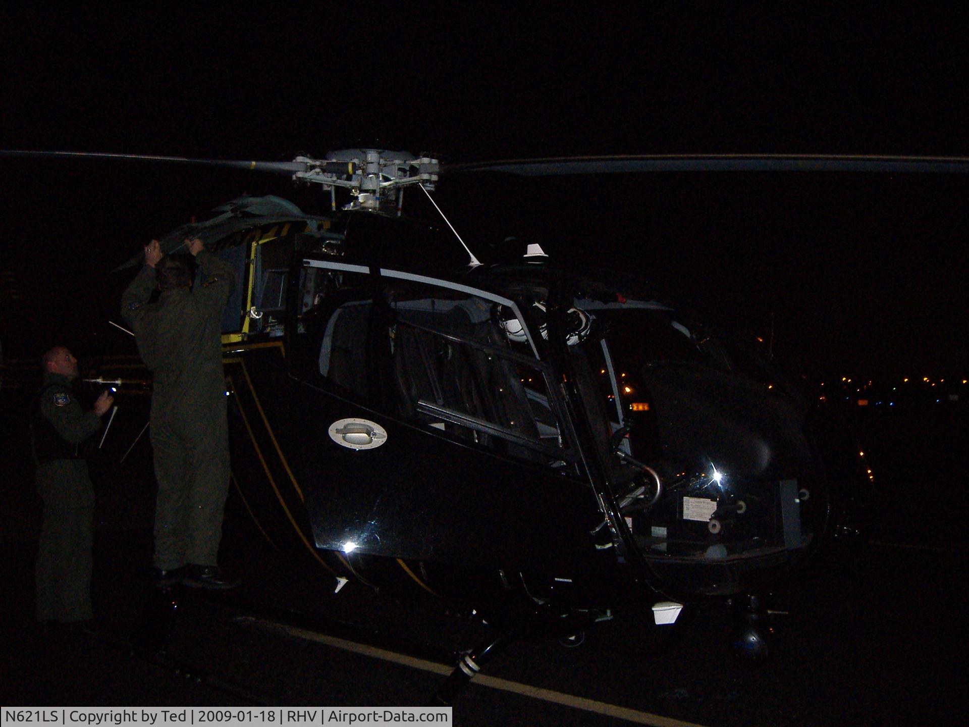 N621LS, 2002 Eurocopter EC-120B Colibri C/N 1302, N621LS at RHV