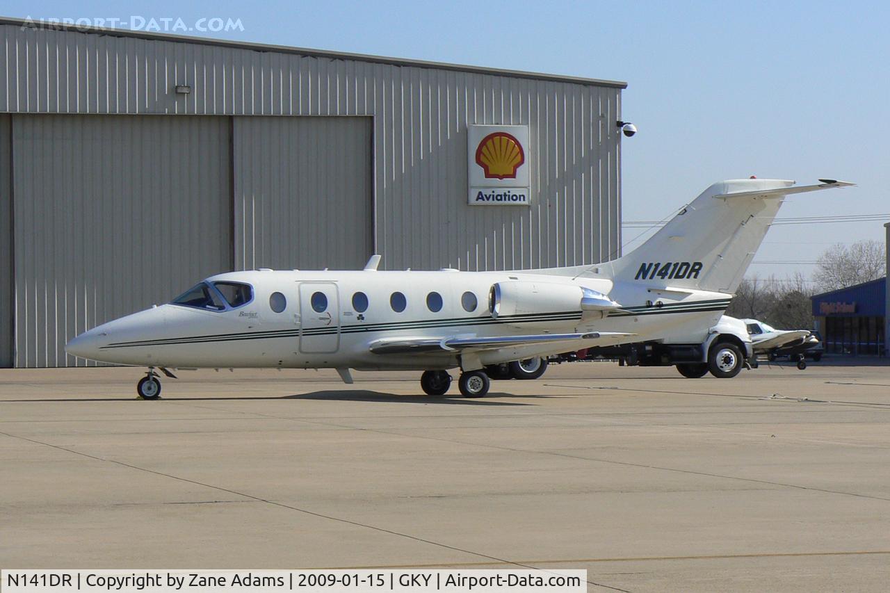 N141DR, 1998 Raytheon Aircraft Company 400A C/N RK-184, At Arlington Municipal