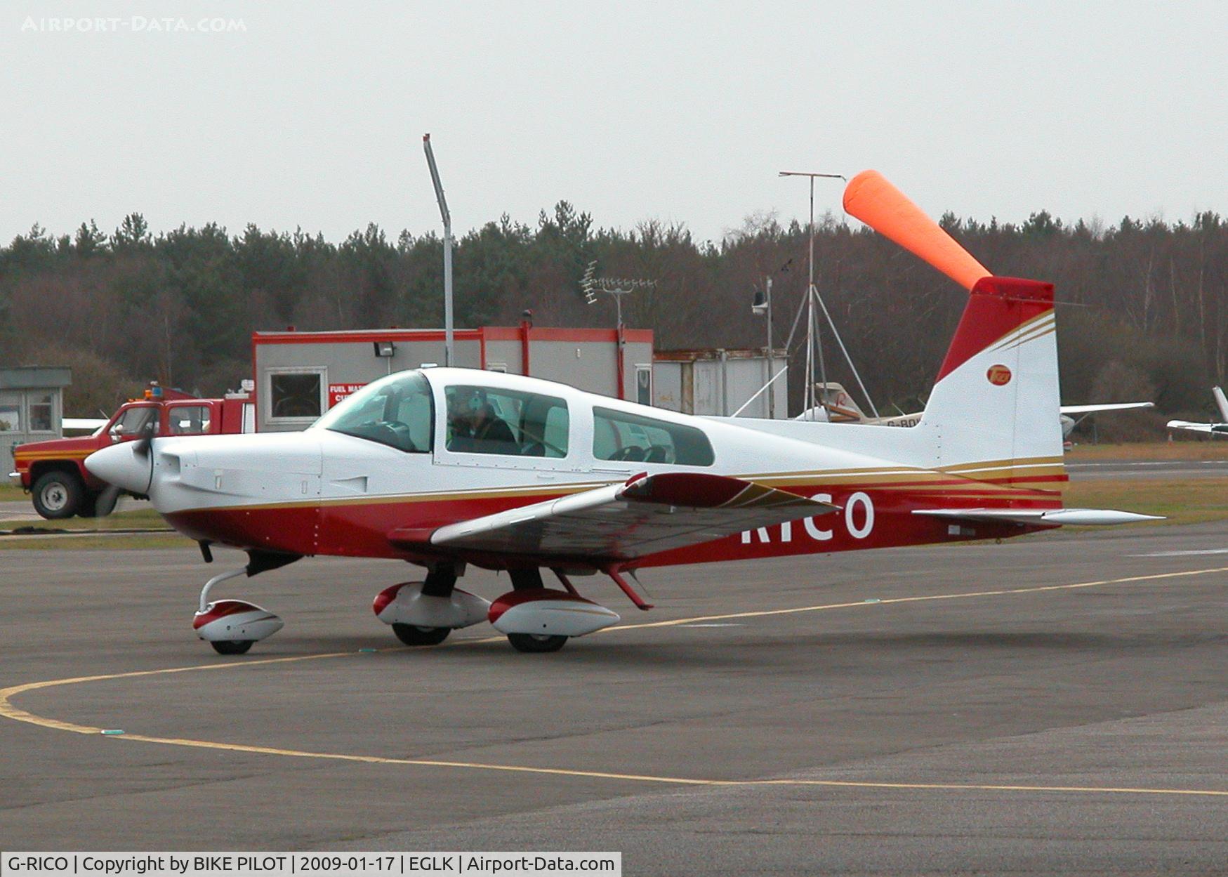 G-RICO, 1993 American General AG-5B Tiger C/N 10162, RESIDENT AG-5 ABOUT TO TAXY TO RWY 25 AFTER RUNNING UP