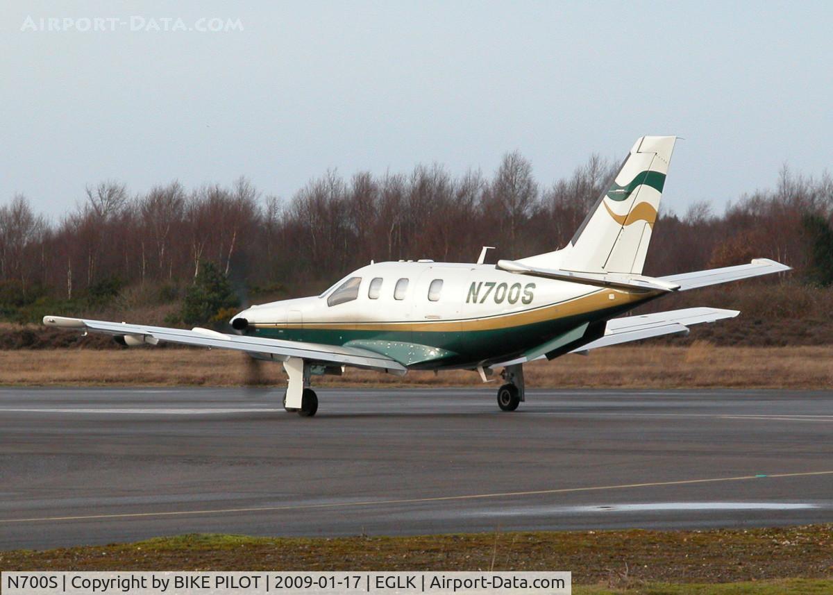 N700S, 2001 Socata TBM-700 C/N 193, STARTING TAKE OFF