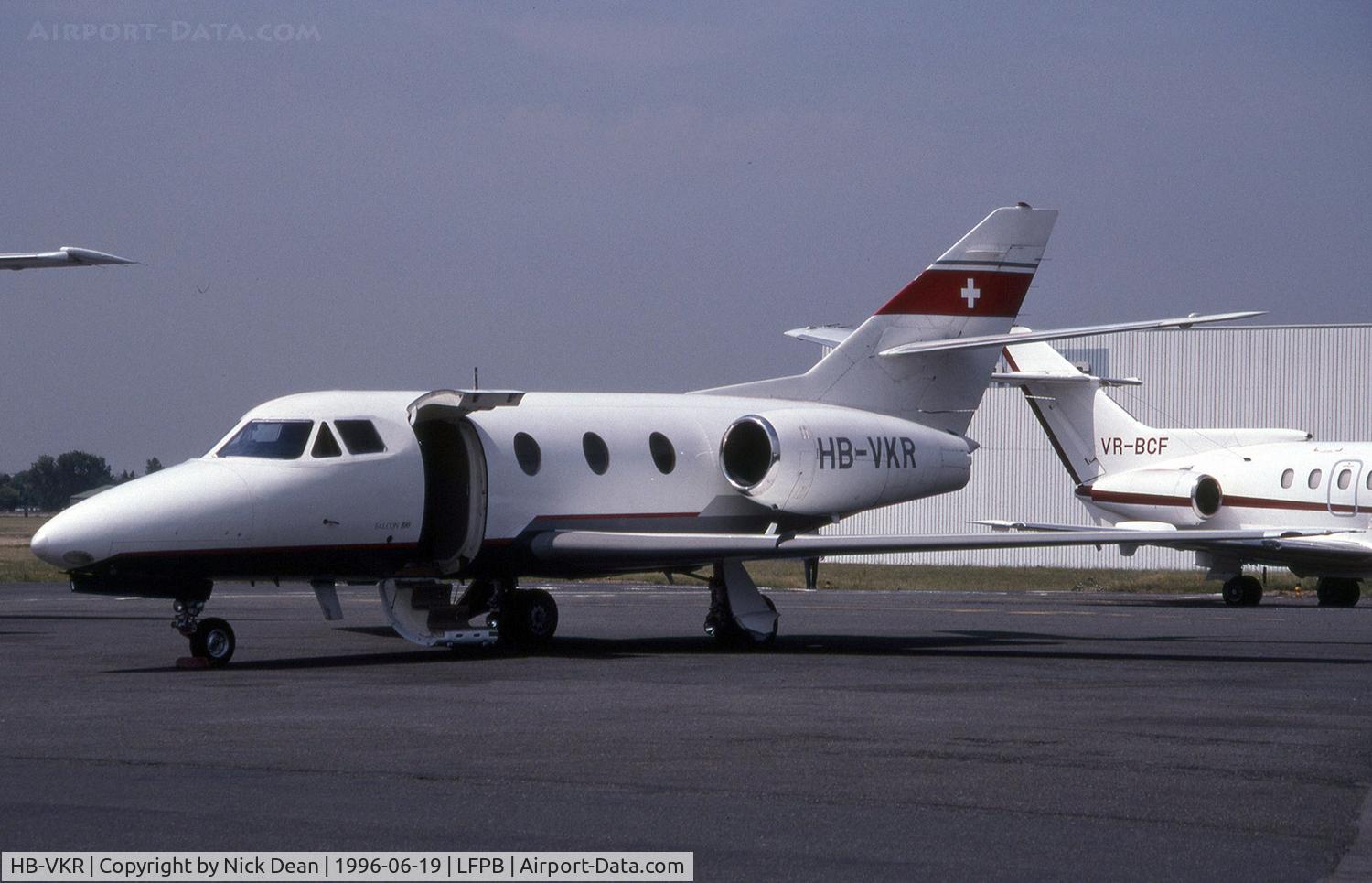 HB-VKR, Dassault Falcon 10 C/N 209, LFPB