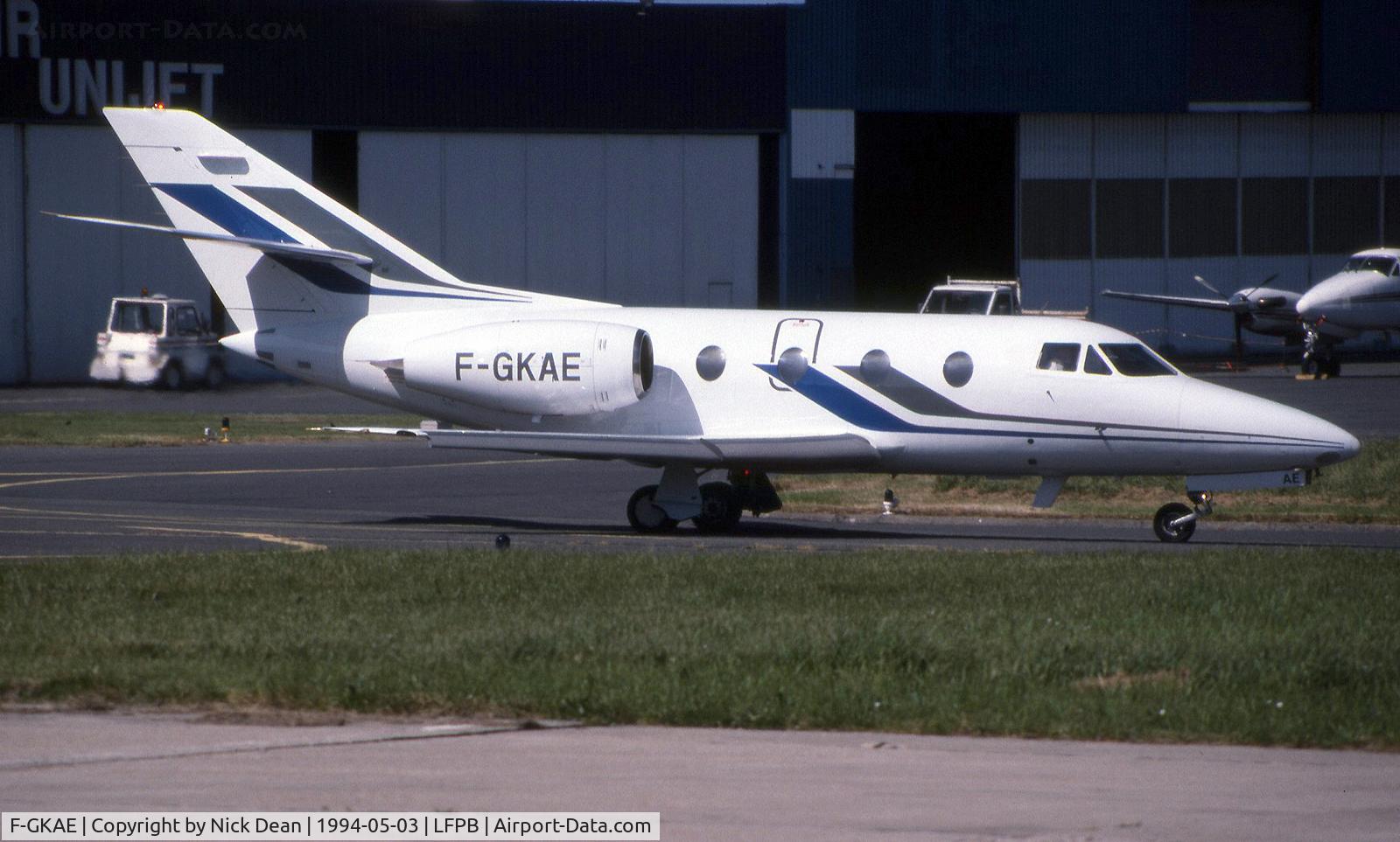 F-GKAE, Dassault Falcon 10 C/N 213, LFPB
