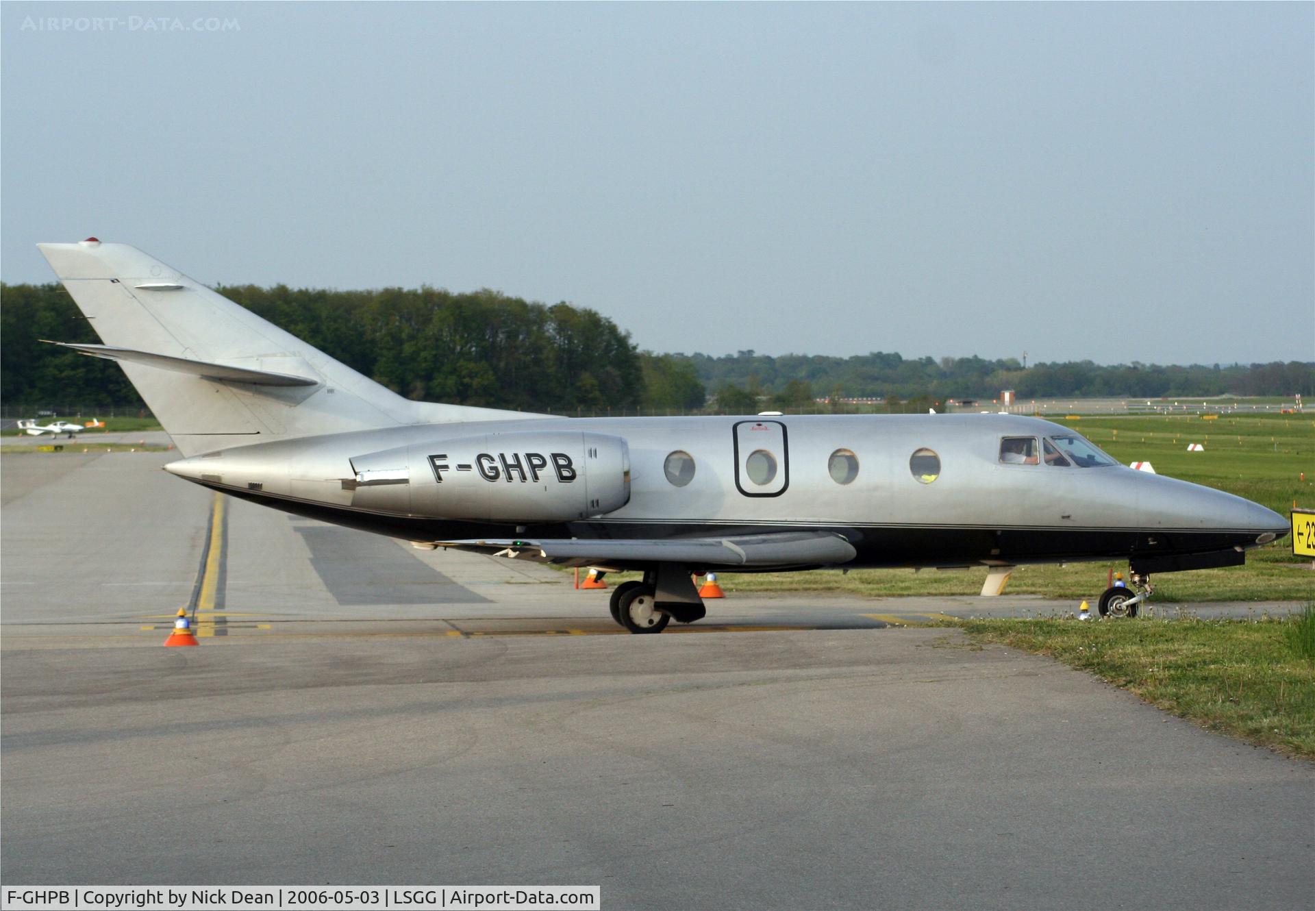 F-GHPB, 1989 Dassault Falcon 10 C/N 215, LSGG