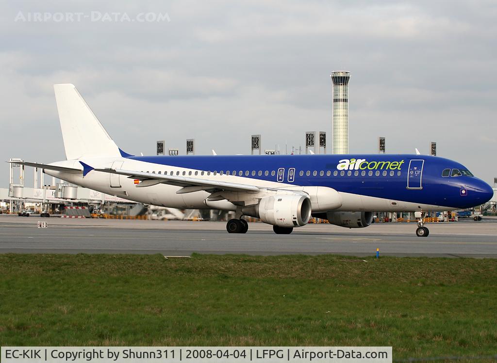 EC-KIK, 1997 Airbus A320-211 C/N 662, Arriving from flight and taxiing to the South...
